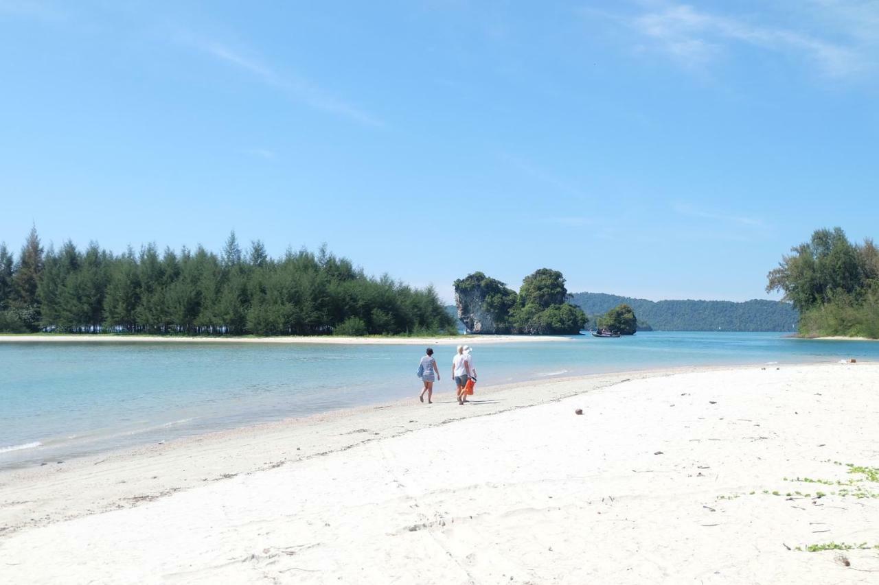 ศิญา ไพร์ทเวท พูลวิลล่า อ่าวนาง Ao Nang ภายนอก รูปภาพ